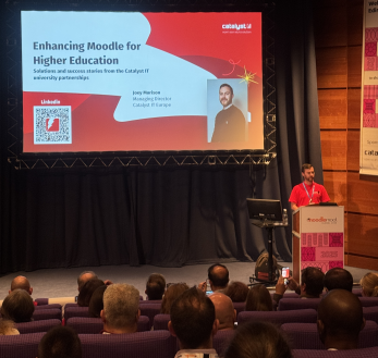 Managing Director for Catalyst EU, Joey Murrison presenting on stage at MootGlobal25