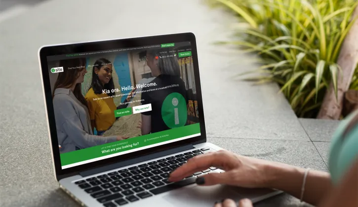 macbook pro mockup featuring a woman using her computer 2331 el1