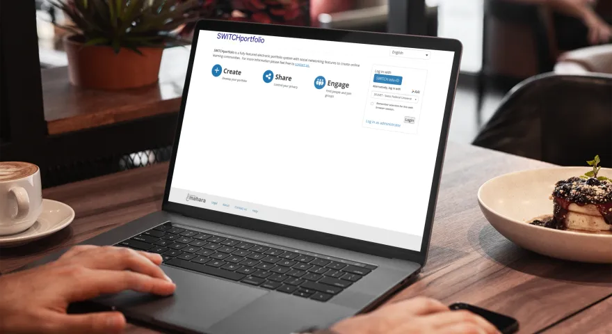 macbook pro mockup featuring a coffee and a tasty dessert 492 el